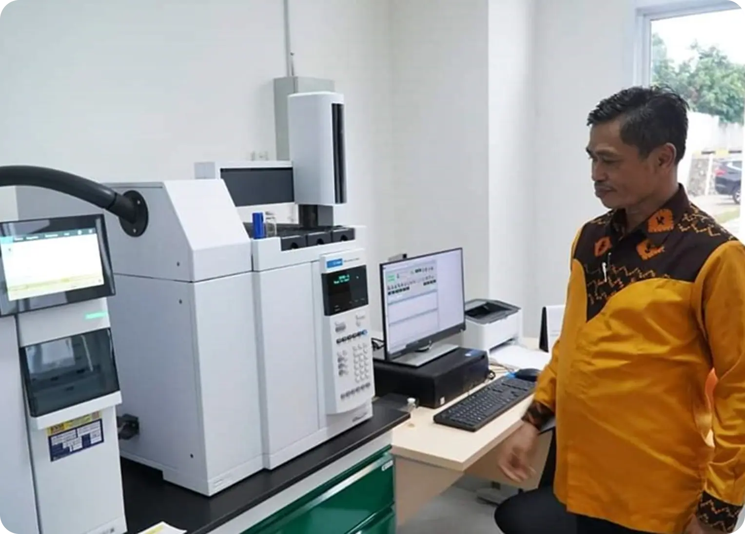 PCR Thermal Cycler